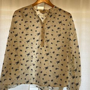 New cream Universal Thread cotton flower top size large